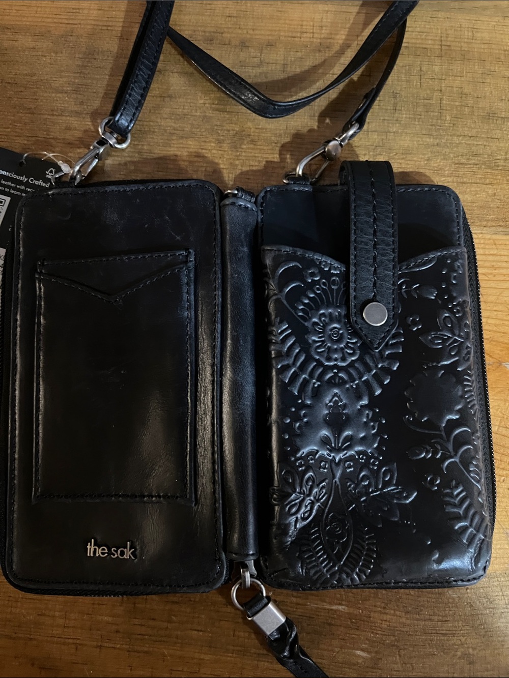 The Sak Silverlake Black Embossed Leather Phone Crossbody—missing wristlet - Picture 11 of 14